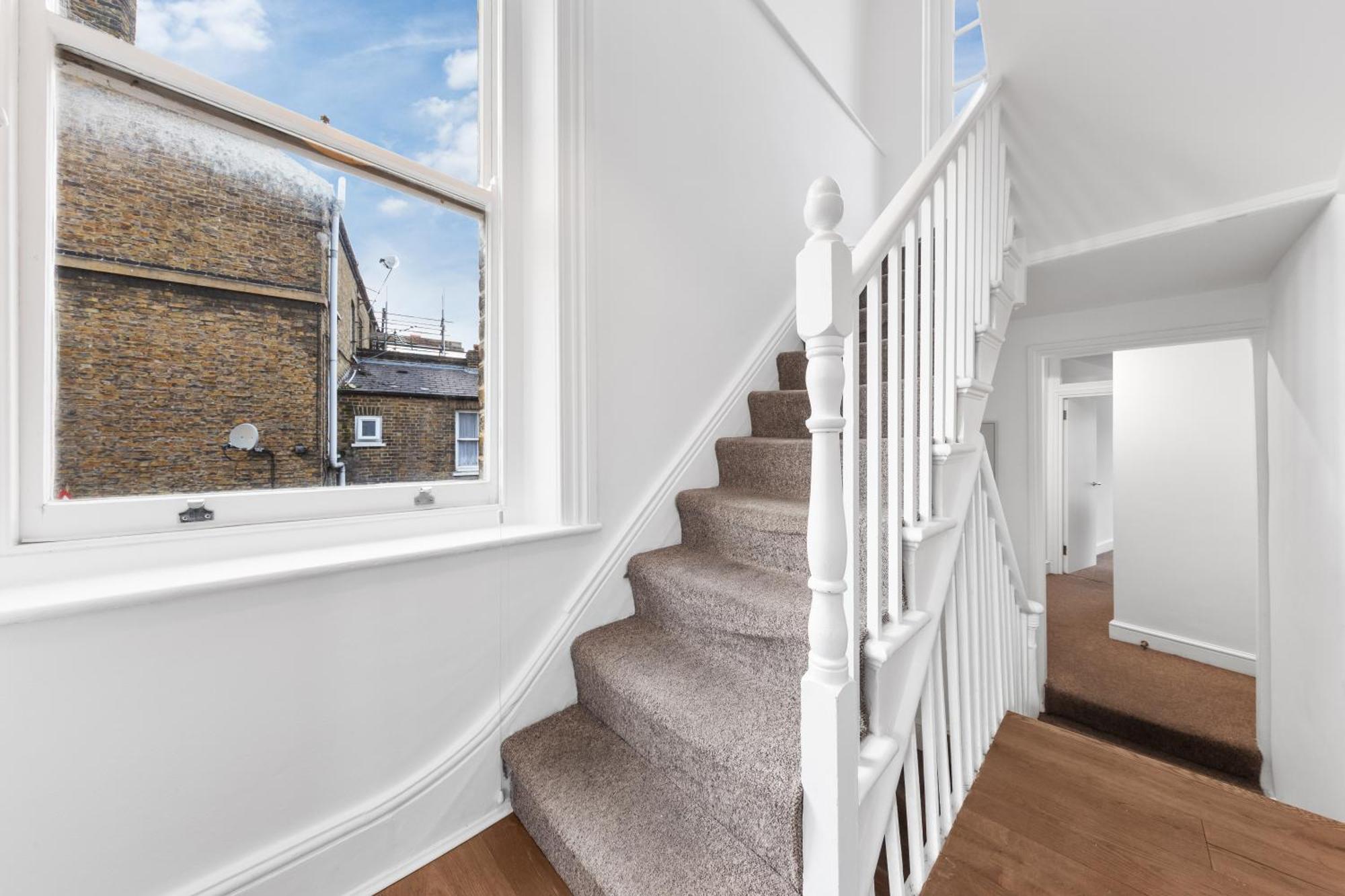Luxury 4 Bedroom Flat With Stunning Shard View From Terrace In Central London! Next To Station, Sleeps 9 Kültér fotó